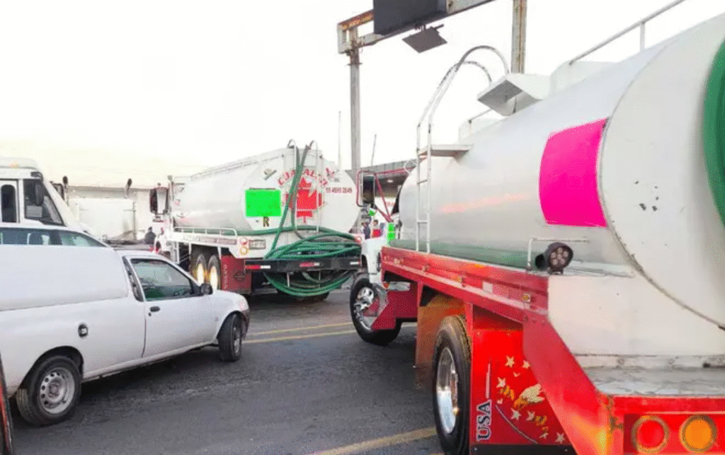 Captura de Pantalla 2025-10-27 a la(s) 12.45.03